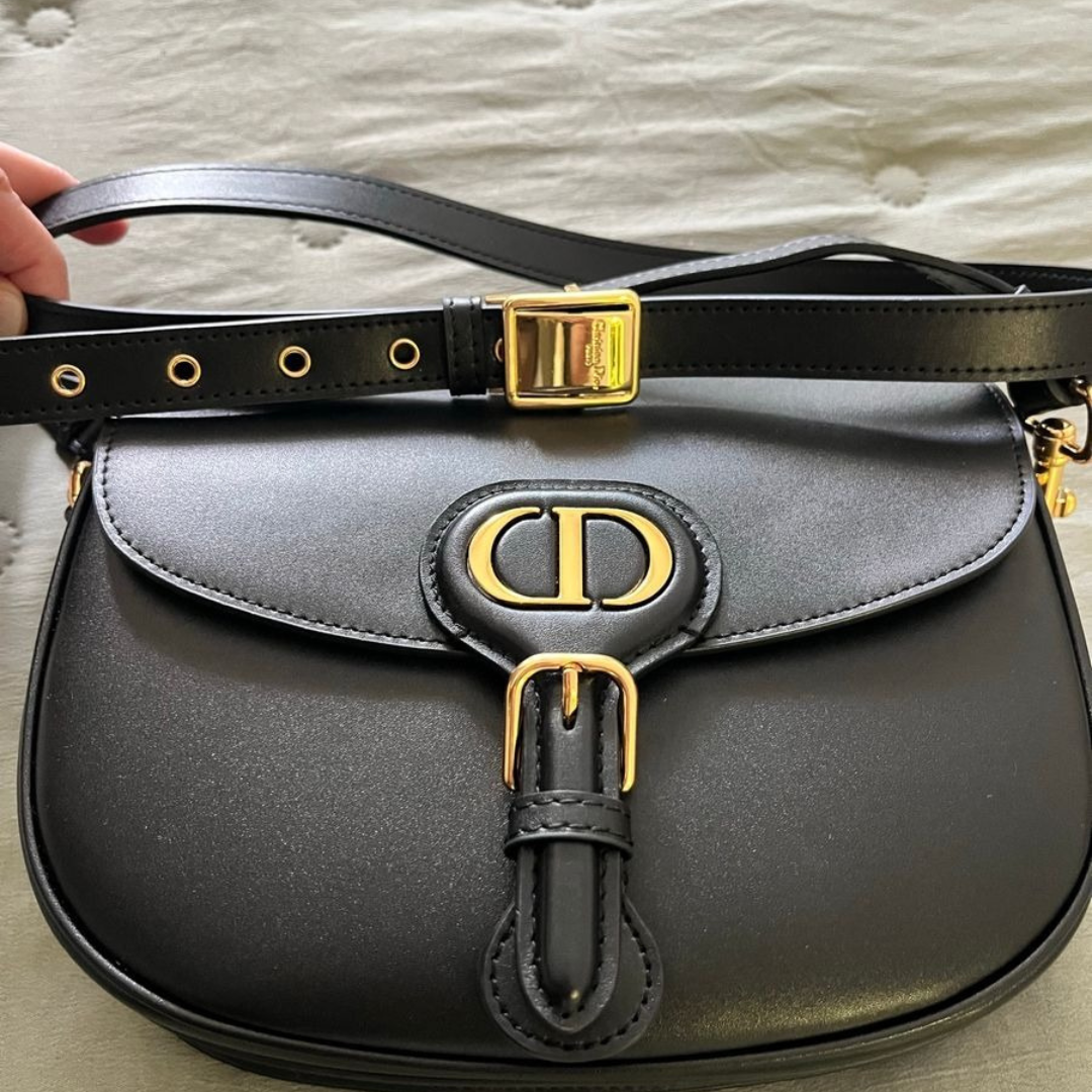 CARTERA DIOR BOBBY MEDIANO CON CORREA