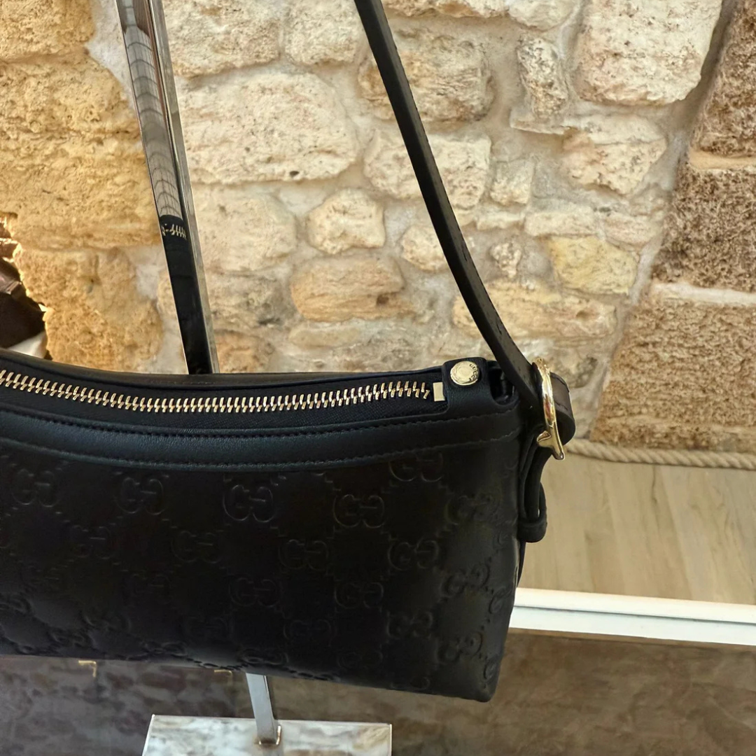 CARTERA DE HOMBRO MEDIANO CON EMBLEMA GG GUCCI