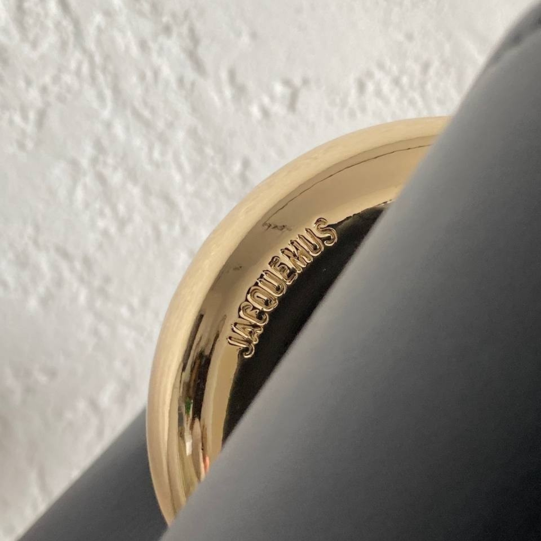 TOTE JACQUEMUS LE PETIT BAMBOLA LEDER