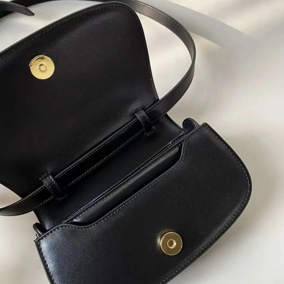 CARTERA MEDIANO DE ASA DIOR 30 MONTAIGNE AVENUE